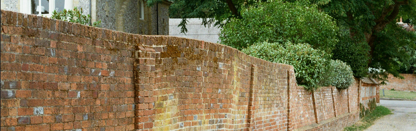 How Much Does It Cost To Build A Garden Or Boundary Wall?